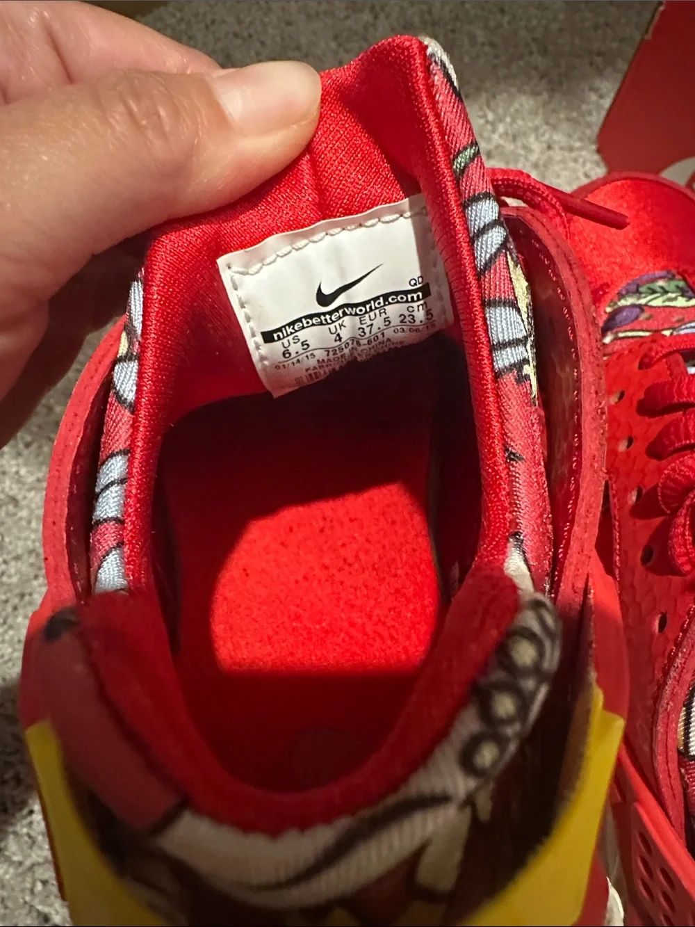 Nike bold red